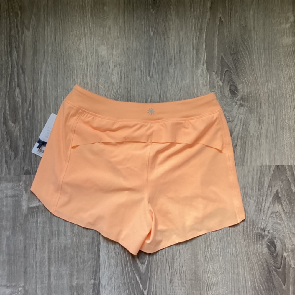Shorts - Picture 3 of 4